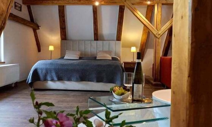 Cesky Krumlov Hotel | Hotel Svamberský Dum