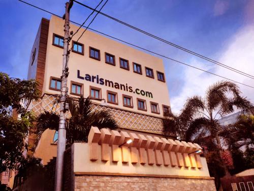 Semarang Casa | Hotel Syariah Larismanis