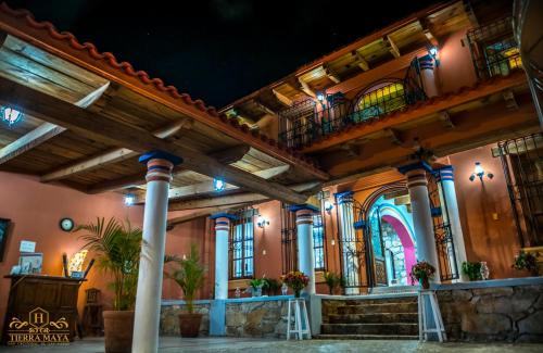Santa Lucía Hotel | Hotel Tierra Maya