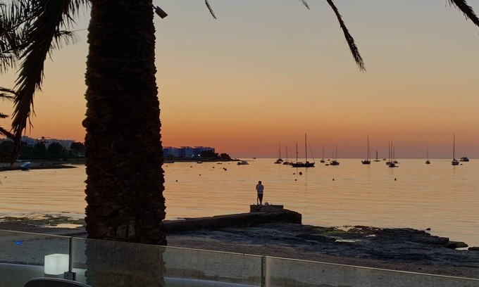 Bahía de San Antonio Hotel | Hotel Tagomago