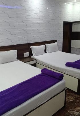 Taltala Hotel | Hotel Taiba International- Near New Market & Sudder Street, Esplanade, Dharamatala