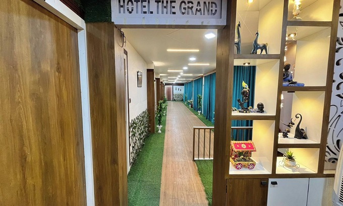 Ahmedabad Hotel | Hotel The Grand Near Maninagar Railway Station Ahmedabad