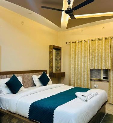 Varanasi Hotel | Hotel the pushparaj