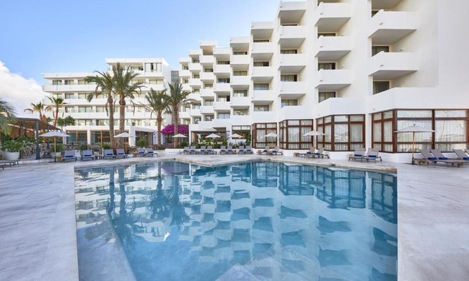 Santa Eulalia del Río Hotel | Hotel Tres Torres