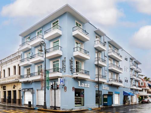 Casco antiguo Hotel | Hotel Trianon