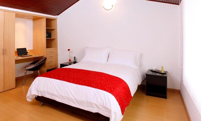 Quinta Paredes Hotel | Hotel TuKasa Inn