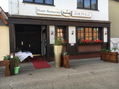 Hockenheim Casa | Hotel und Restaurant -Gasthaus Zur Pfalz