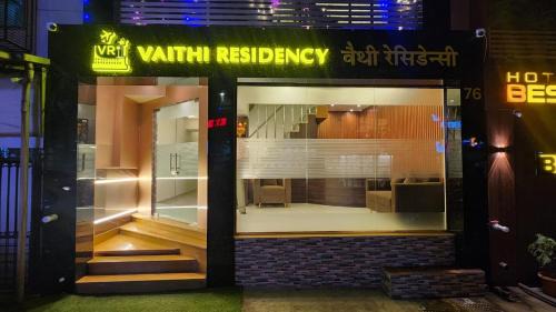 Andheri West Hotel | Hotel Vaithi Residency - Andheri West