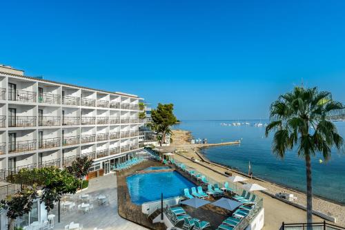 Bahía de San Antonio Hotel | Hotel Vibra San Remo