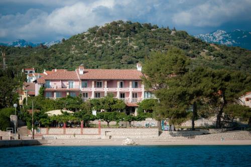Barbat na Rabu Hotel | Hotel Villa Barbat