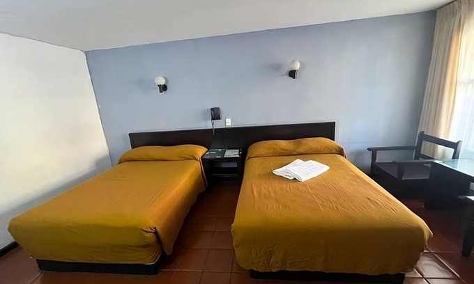 Morelia Apartamento | Hotel Villa Capri, 2 camas dobles 4 Huéspedes