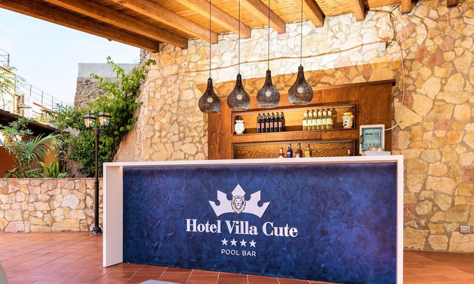 Lipari Historic Centre Hotel | Hotel Villa Cute-HVC