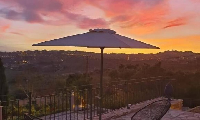 Caltanissetta Hotel | Hotel Villa Flora Relais