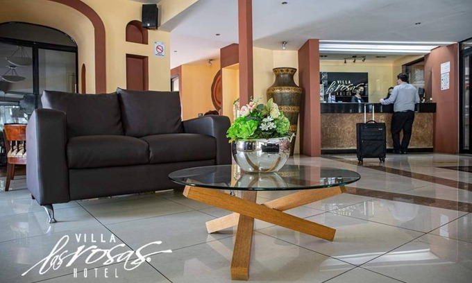 Centro comercial Shopping Centro Pinda Hotel | Hotel Villa las Rosas