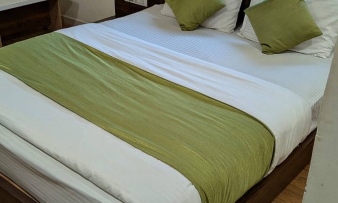 Vadodara Hotel | Hotel VR Inn