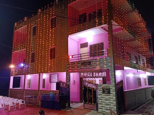 Phulpur Hotel | Hotel Vrindavan Prayagraj