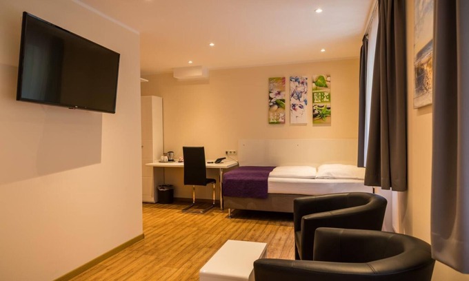 Schwandorf Cama Y Desayuno | Hotel Waldlust B & B