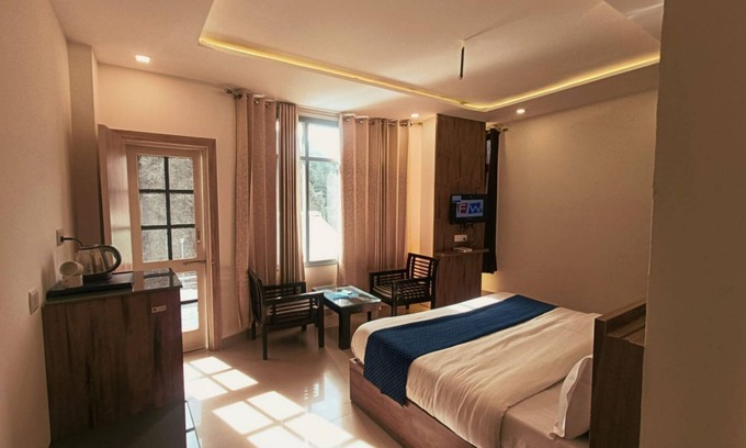 Dalhousie Hotel | Hotel Wild Rose - Dalhousie