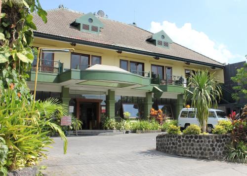 Prawirotaman Hotel | Hotel Winotosastro Garden