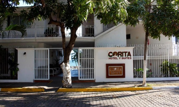 Bucerías Hotel | Hotel y Suites Corita