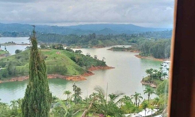 Guatape Hotel | Hotel Zocalo Campestre