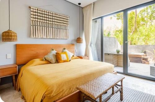 Playa Paraiso Apartamento | Hotel zone - Private Jacuzzi & Free Beach Club