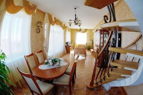 Orenburg Casa | Hotel Zoryanka