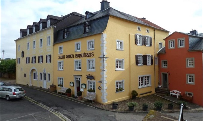 Dudeldorf Casa | Hotel zum alten Brauhaus