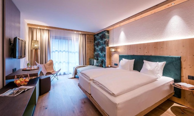 Sankt Anton am Arlberg Hotel | Hotel zur Pfeffermühle