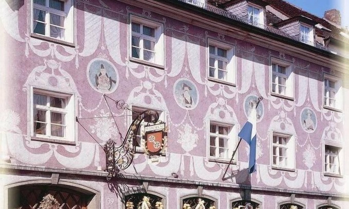 Wurzburg City Centre Hotel | Hotel Zur Stadt Mainz - by homekeepers