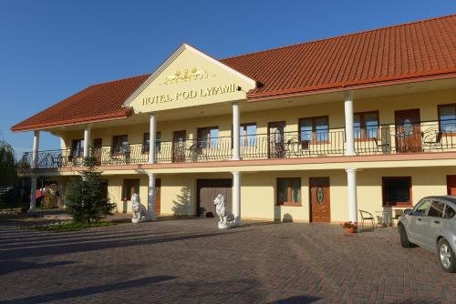 Malaszewice Cama Y Desayuno | Hotelik Pod Lwami