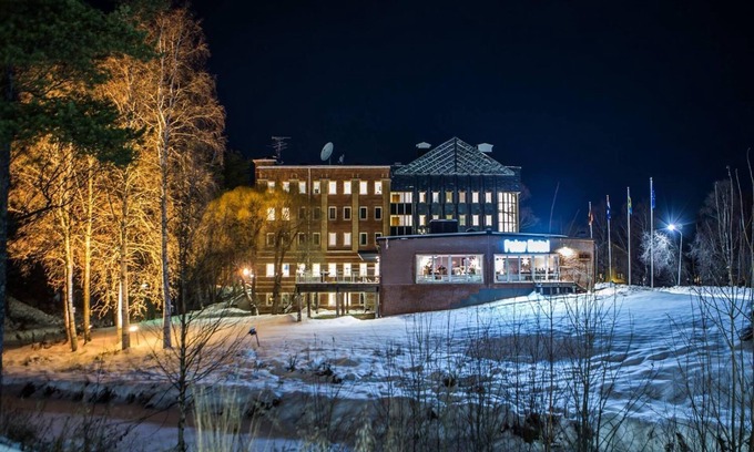 Alvsbyn Hotel | Hotell Villa Sparta