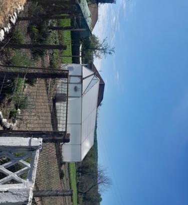 Francesti Apartamento | Hotelul din grădină lui geani