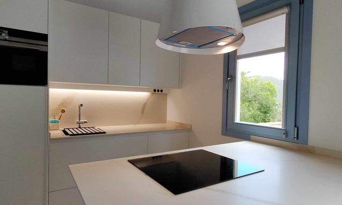 San Lorenzo de Barjacoba Casa | House in the SIl canyons