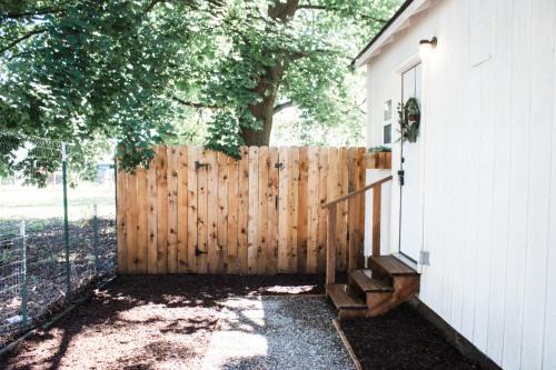 Evergreen Casa | House-1 Bedroom, 1 Bath-Private, Centrally Located