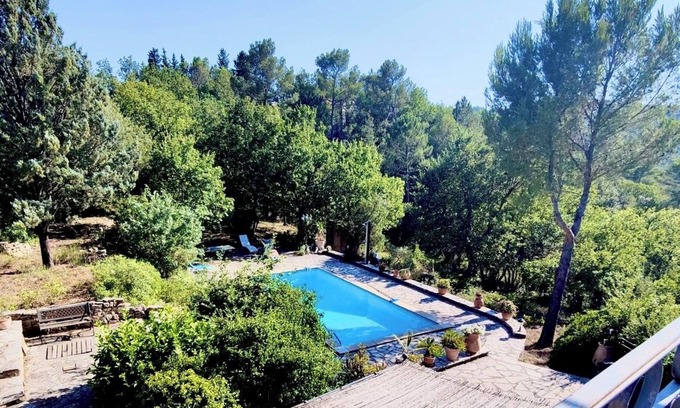 Varages Casa | House 12/13 pers. Swimming pool. Varages Haut Var