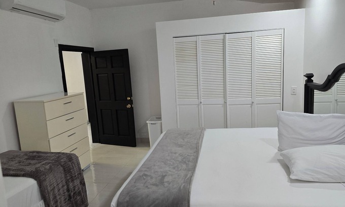 Estate Demarara Casa | House 3-bedroom 6 beds 3 bathroom house with AC in St Thomas