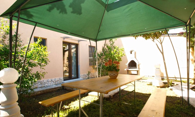 Stinjan Casa | House 747
