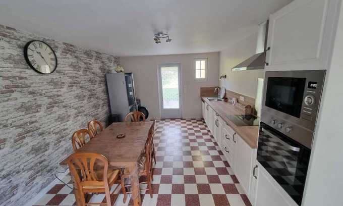 Vrocourt Casa | House 8-10 persons