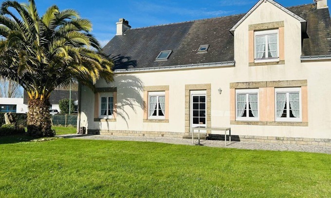 Guidel Casa | House 8 people located in longère near the village of Guidel