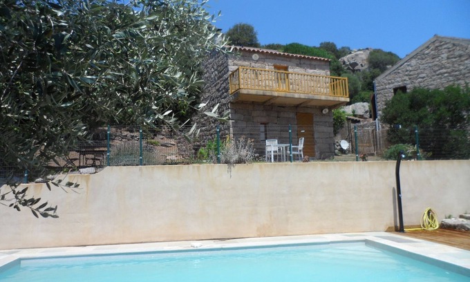 Santa Giulia Casa | Casa ninguna piedra en el monte, piscina privada climatizada, Wi-Fi