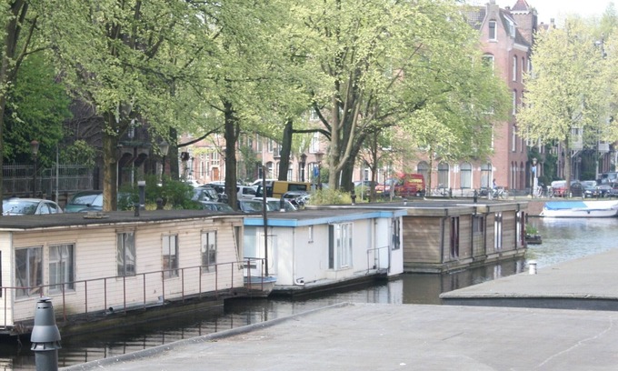 Da Costabuurt Cama Y Desayuno | House Boat in Amsterdam