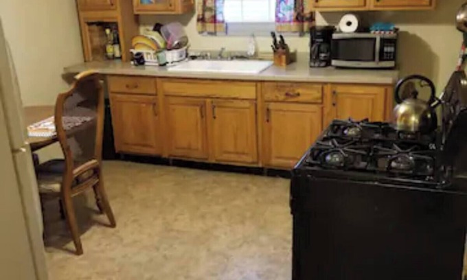 Aliquippa Apartamento | House can sleep 8 or more people