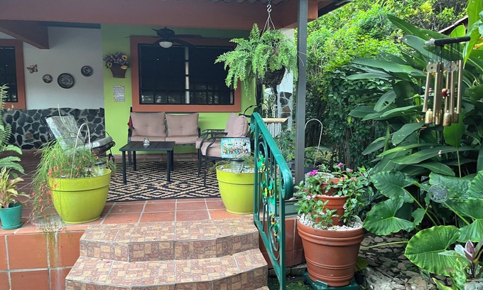 Playa Coronado Cabaña | Casita cerca de la playa con dos habitaciónes