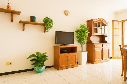 Sos Alinos Casa | House Clery - Appartamento con cortile a Sos Alinos