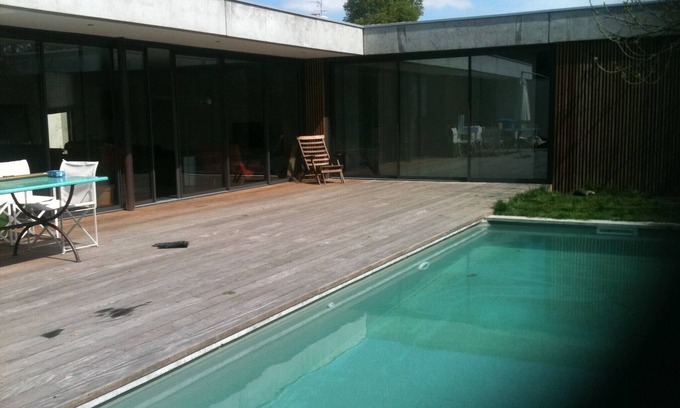 Cugnaux Casa | Casa arquitecto contemporáneo en madera y hormigón