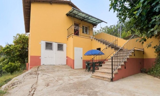 Sandiche Casa | Casa 'El Trabaz' con vistas a la montaña y jardín privado