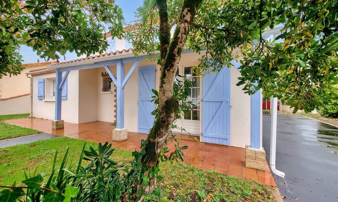 Avrille Casa | House for 10 with a pool