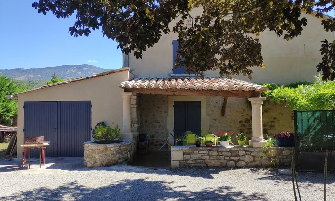 Sainte-Jalle Casa | casa para 4 a 6 personas jardín vallado