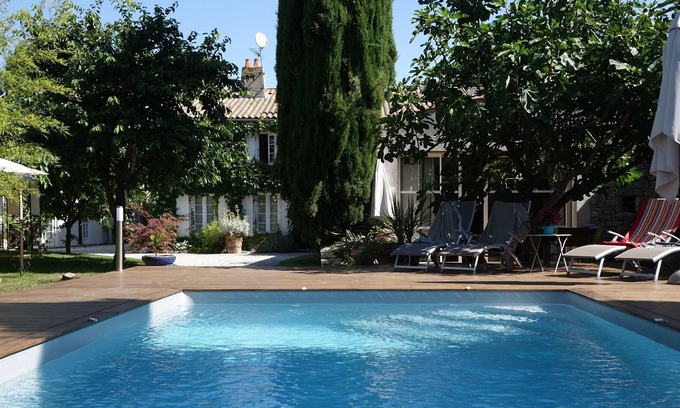 Marsilly Casa | Casa para 6 personas con piscina privada y jardín maduro.